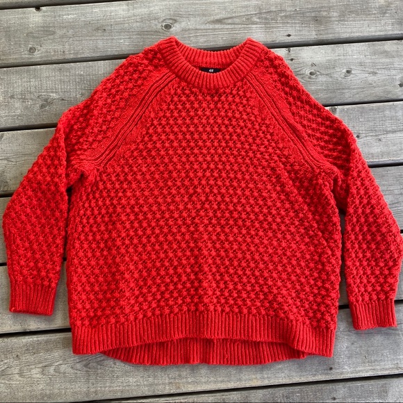 3/$25 || H&M Chunky Red Knit Sweater - Picture 1 of 9